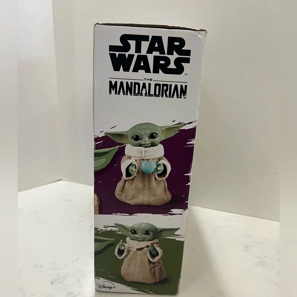 Star Wars Baby Yoda Green and Brown Doll